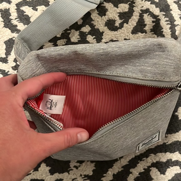Herschel Belt Bag - Picture 2 of 2